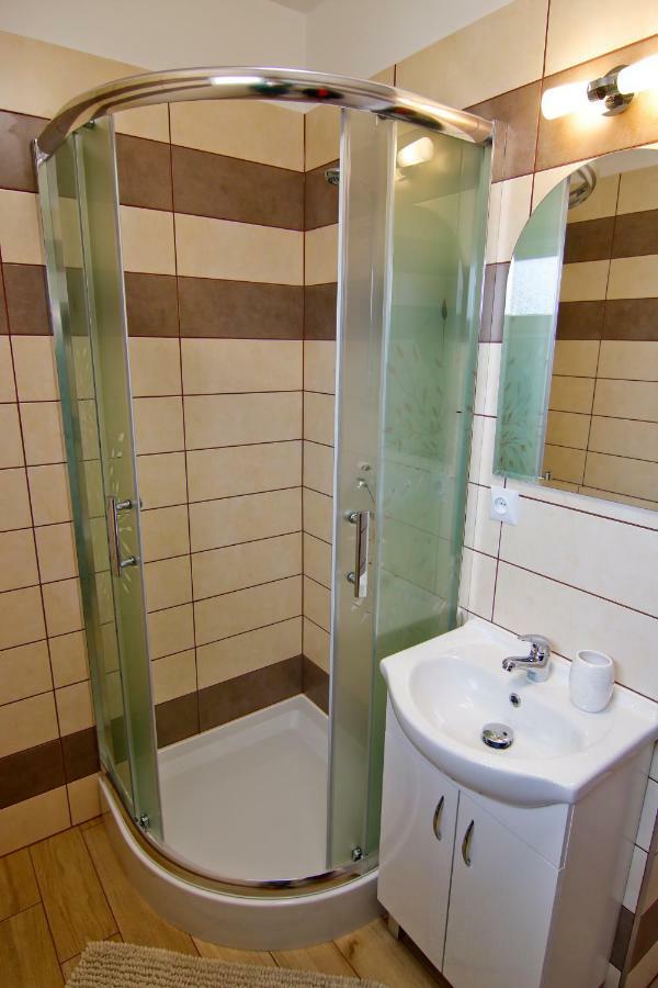 Pod Kasztanem Bed & Breakfast Swinoujscie Exterior photo